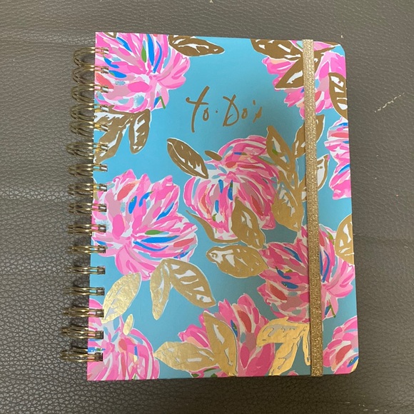 Lilly Pullitzer to do planner - Picture 1 of 6